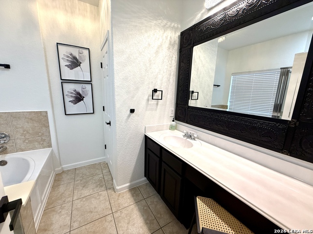 Image 22 of 38 For 1003 Atkins Bay