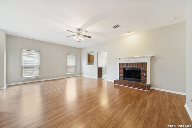 Image 6 of 24 For 24726 Crescent Run