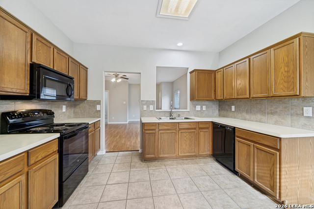 Image 8 of 24 For 24726 Crescent Run