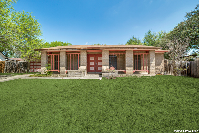 Image 2 of 25 For 911 Clearview