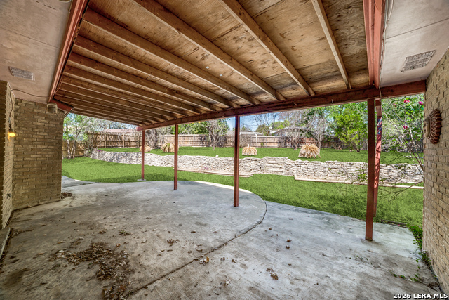 Image 22 of 25 For 911 Clearview