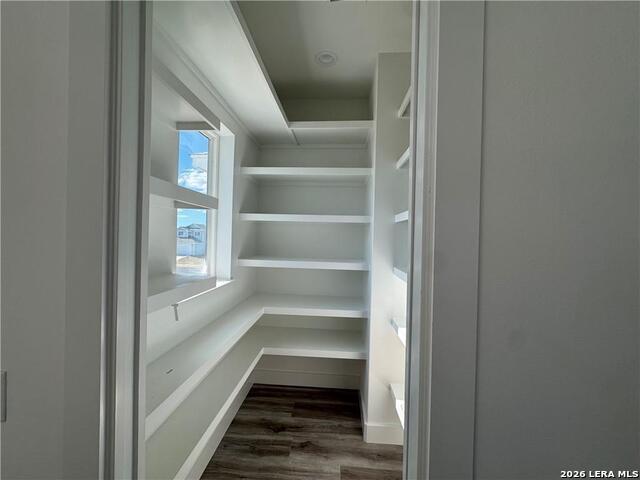 Image 8 of 43 For 138 Sea Air  