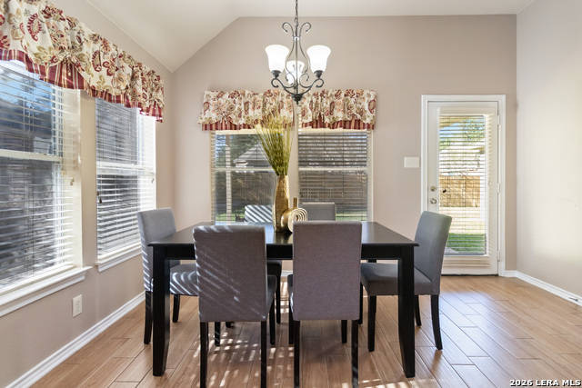 Image 14 of 40 For 1716 Oak Wind