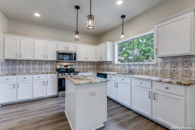 Image 11 of 25 For 11963 Adriana Maria