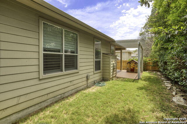 Image 23 of 25 For 211 Aster Trail