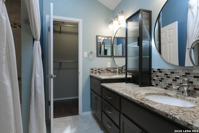 Image 13 of 27 For 2434 Canyon Rim