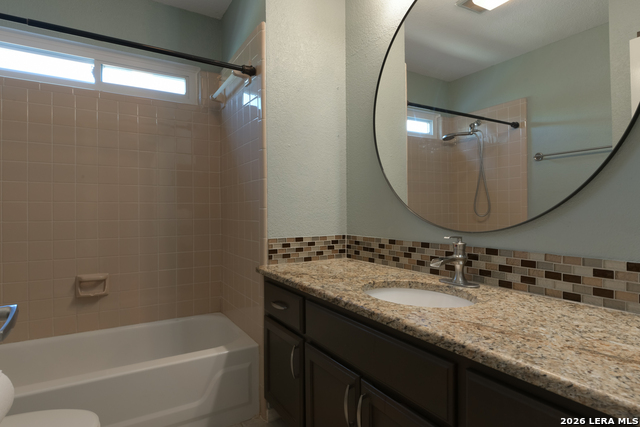 Image 18 of 27 For 2434 Canyon Rim