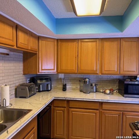 Image 6 of 26 For 7123 Thrush View  17