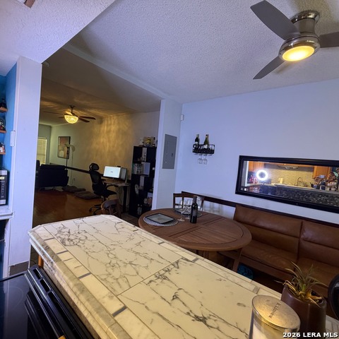 Image 8 of 26 For 7123 Thrush View  17