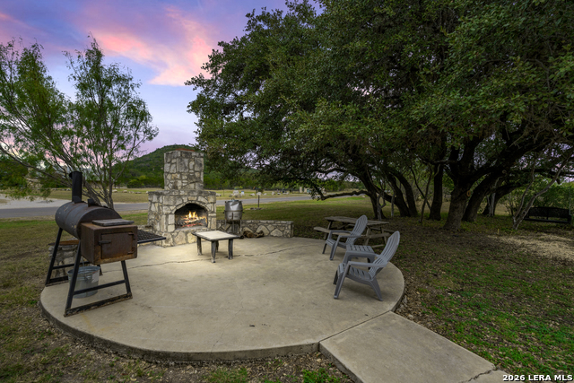 Image 2 of 35 For 19 Wisteria Way