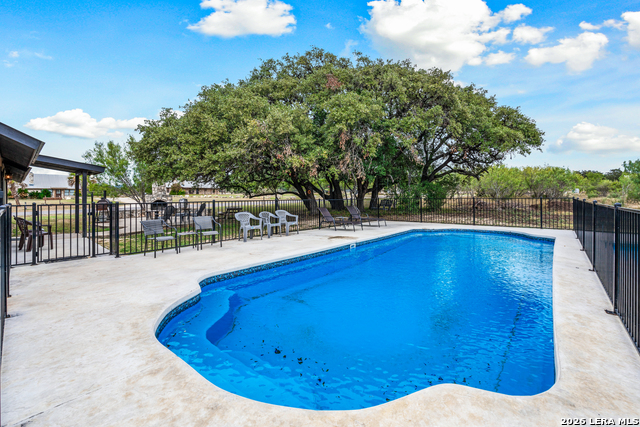 Image 30 of 35 For 19 Wisteria Way