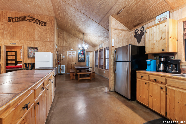 Image 8 of 35 For 19 Wisteria Way