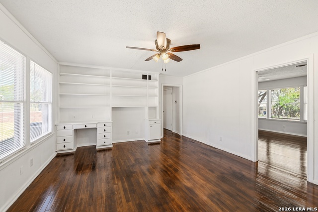 Image 10 of 39 For 219 Sunnycrest