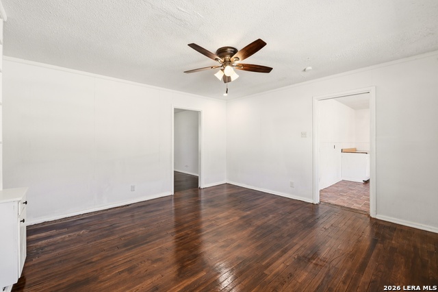 Image 20 of 39 For 219 Sunnycrest