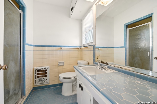 Image 22 of 39 For 219 Sunnycrest