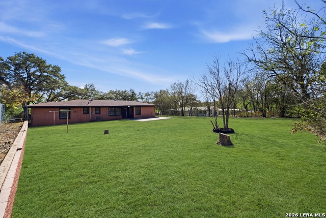 Image 25 of 39 For 219 Sunnycrest