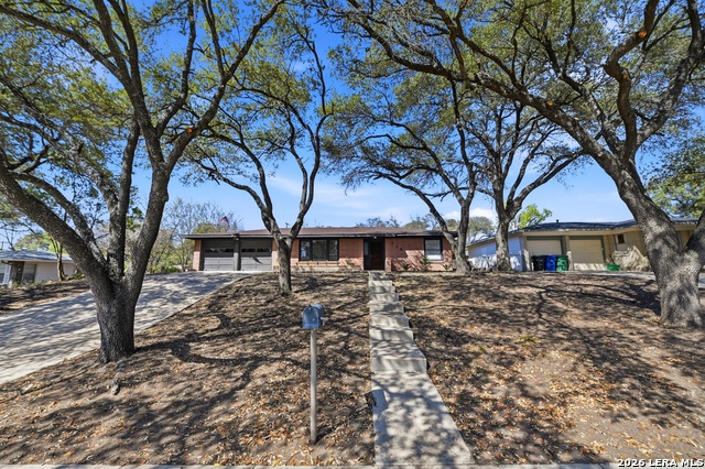 Image 30 of 39 For 219 Sunnycrest