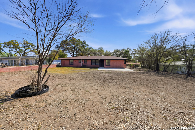 Image 33 of 39 For 219 Sunnycrest