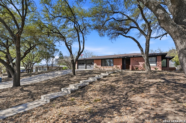 Image 35 of 39 For 219 Sunnycrest