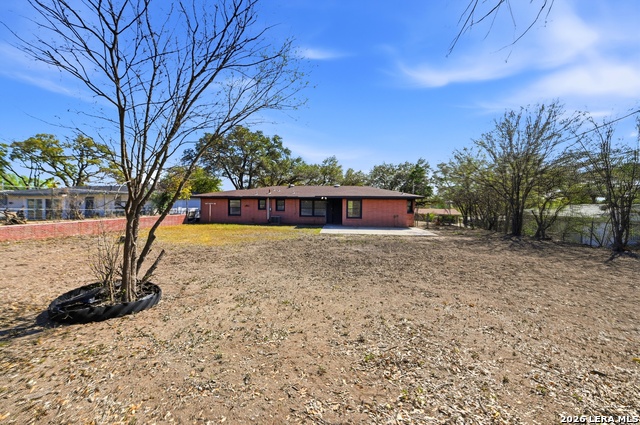 Image 37 of 39 For 219 Sunnycrest