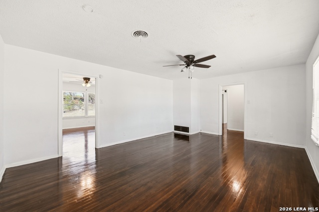 Image 7 of 39 For 219 Sunnycrest