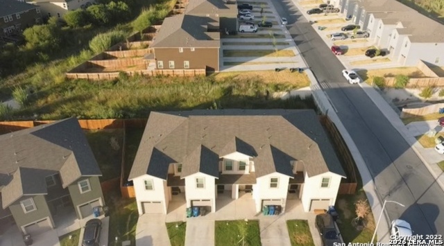 Image 4 of 5 For 6427 Luglio  