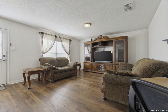 Image 5 of 23 For 3914 Southern Sky