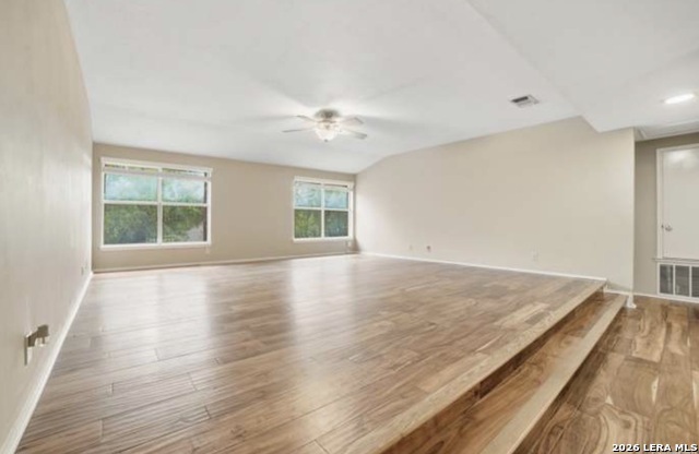 Image 14 of 22 For 3900 Creek Spg