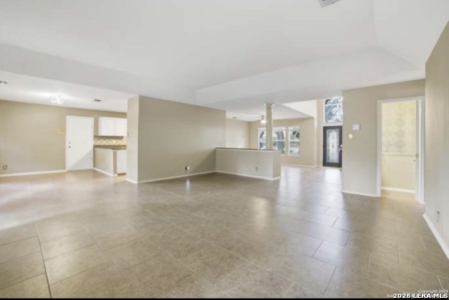 Image 7 of 22 For 3900 Creek Spg