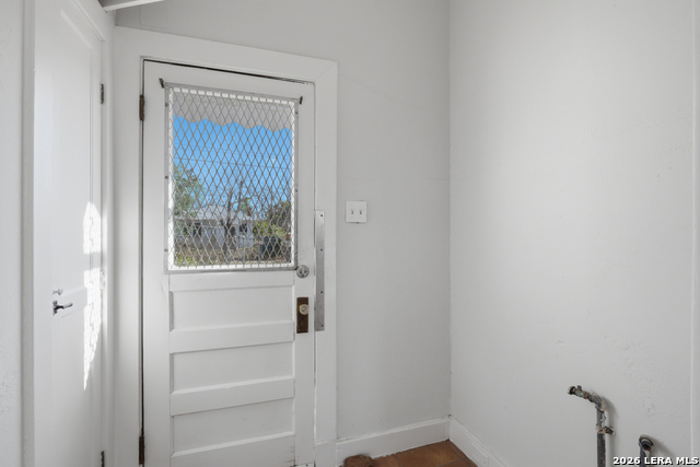 Image 22 of 33 For 1446 Fulton  