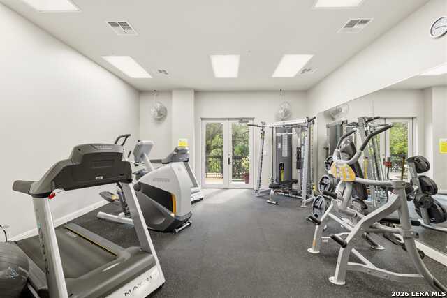 Image 49 of 50 For 230 Dwyer  705