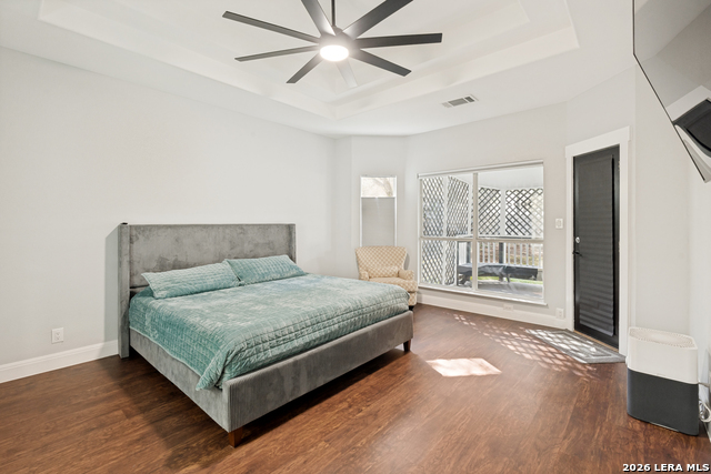 Image 11 of 25 For 2817 Valencia Ln