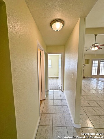 Image 12 of 19 For 8707 Glen Bluff