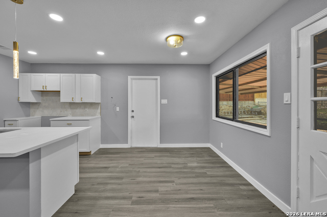 Image 10 of 36 For 6007 Morning Star