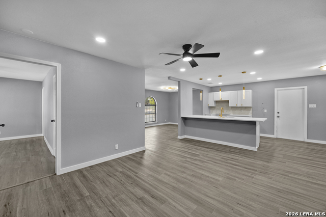 Image 14 of 36 For 6007 Morning Star