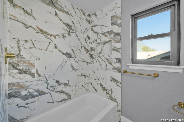 Image 18 of 36 For 6007 Morning Star