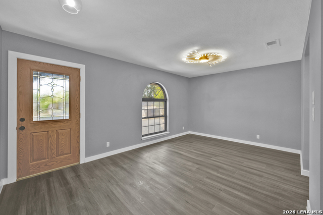 Image 7 of 36 For 6007 Morning Star