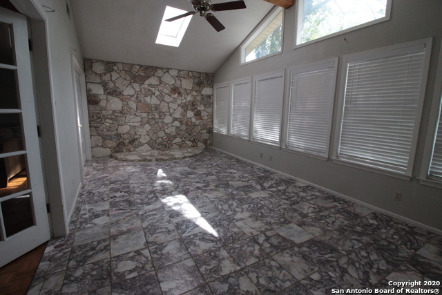 Image 12 of 22 For 6515 Joline Ln