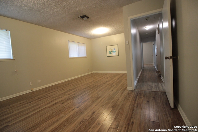 Image 13 of 22 For 6515 Joline Ln