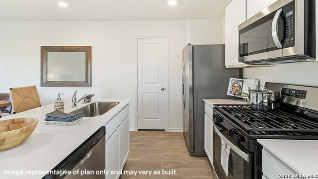 Image 15 of 40 For 1420 Sequoia Park