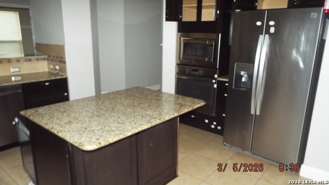 Image 3 of 6 For 648 Perugia  