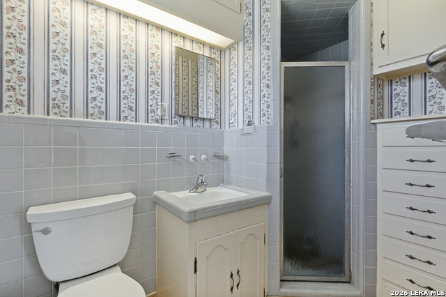 Image 20 of 26 For 5015 Bayonne