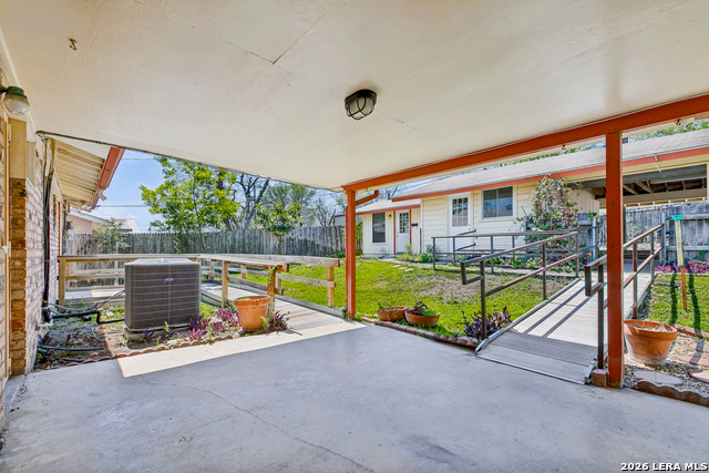 Image 22 of 26 For 5015 Bayonne