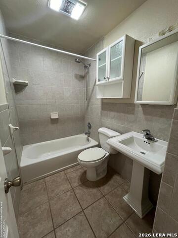 Image 7 of 17 For 208 Michelle