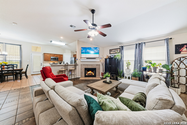 Image 6 of 30 For 321 Placid Meadow