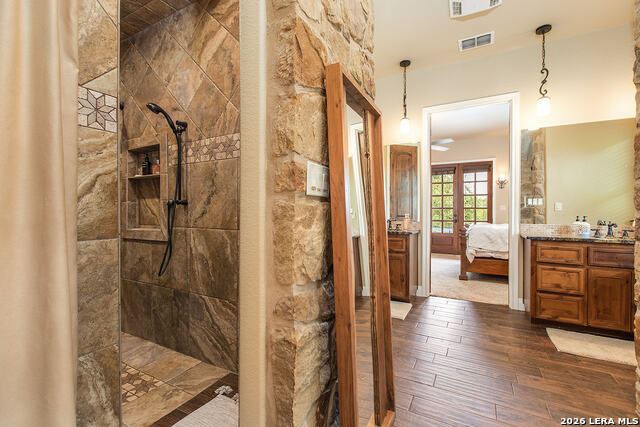 Image 14 of 38 For 1006 State Highway 46 E.