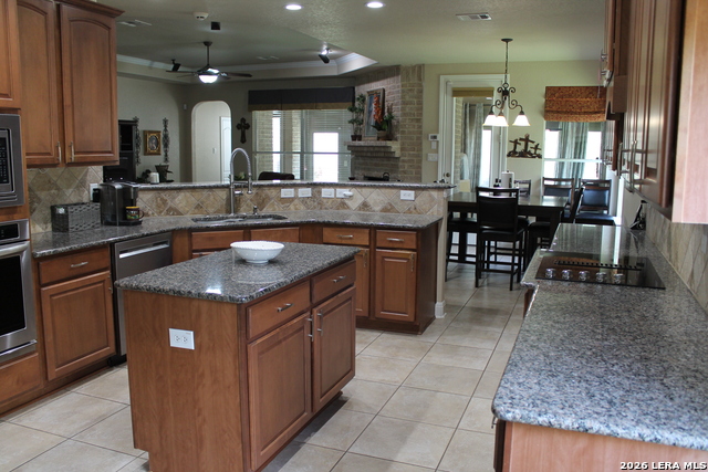 Listing photo id 10 for 849 Santa Cruz