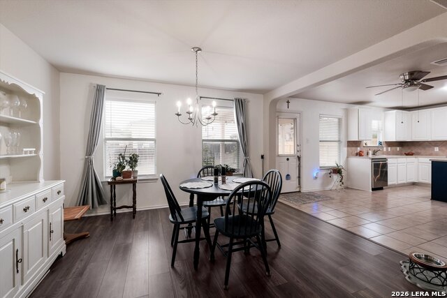 Image 8 of 24 For 938 Magnolia Summit