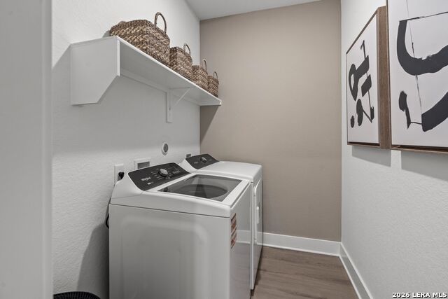 Image 33 of 35 For 1426 Knippa  