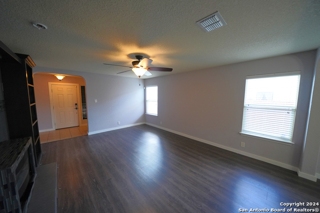 Image 10 of 50 For 523 Diana  